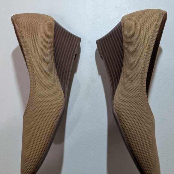 VIVAIA Aria Wedge Pointed Toe Shoes – Beige Knit – Size 36 (US 6) NWOT - Picture 4 of 4